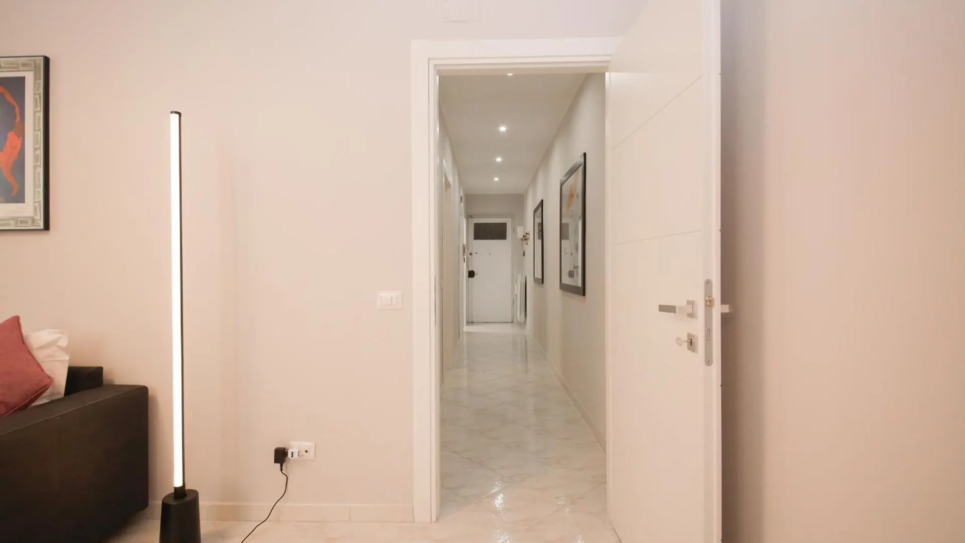 Rome Flat 42 By Ghor Apartment