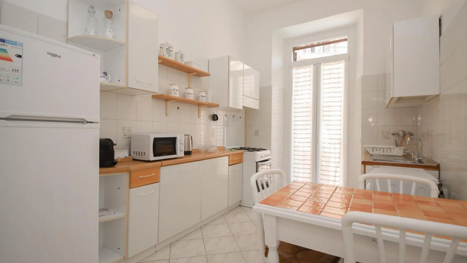 Rome Flat 42 By Ghor Apartman
